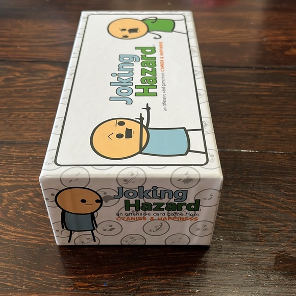 Joking Hazard an offensive card game. New in box - Picture 3 of 9